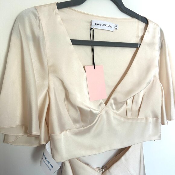 Fame & Partners Flutter Sleeve Set - Brand New - Picture 3 of 5